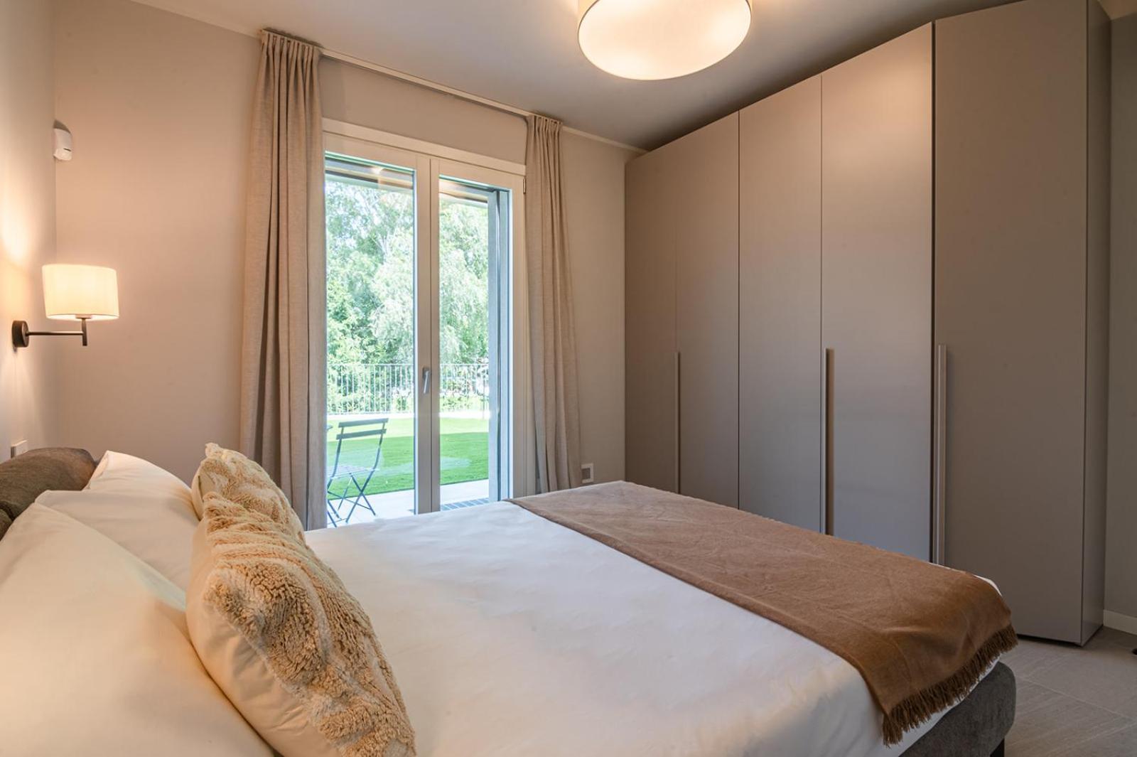 Lago Dorato Luxury Apartments & Villa - Lake Como View Колико Екстериор снимка
