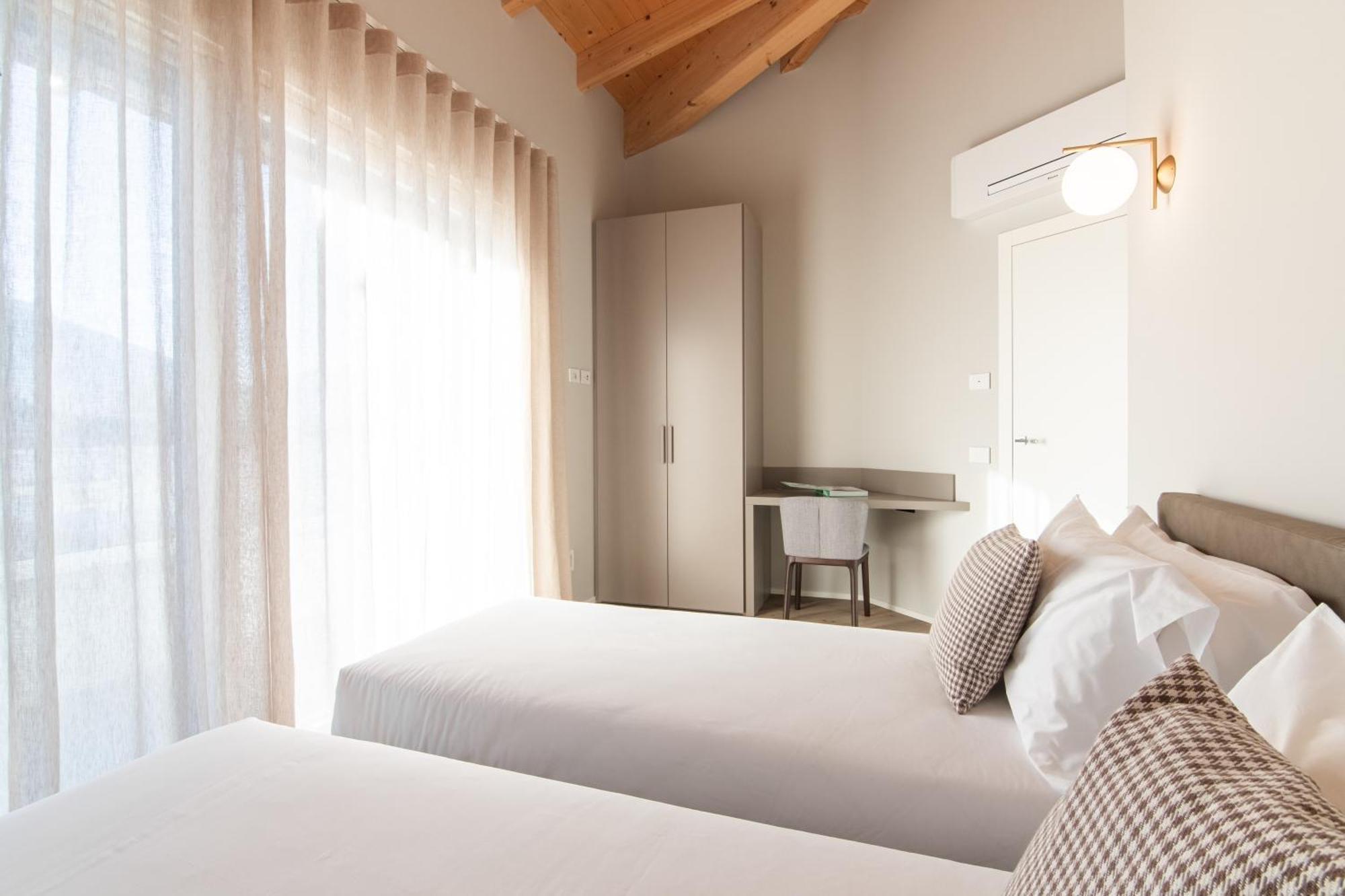 Lago Dorato Luxury Apartments & Villa - Lake Como View Колико Екстериор снимка